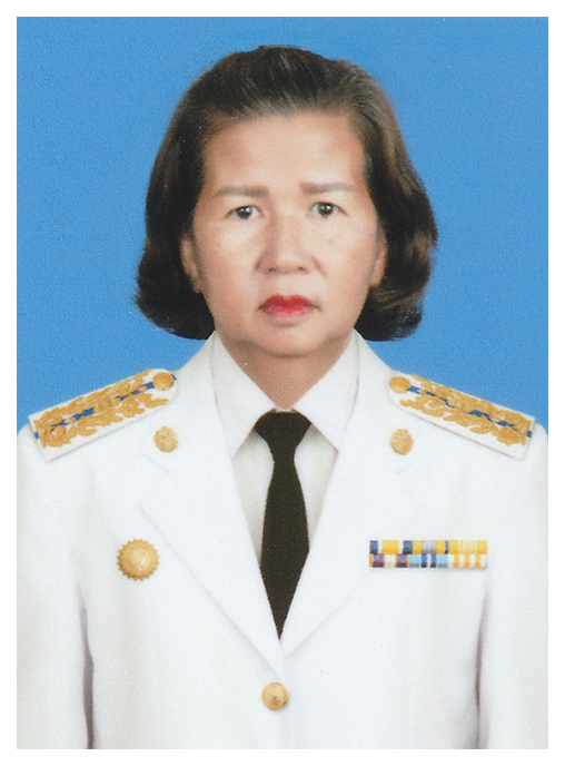 นางอำพร สิงหาพรม