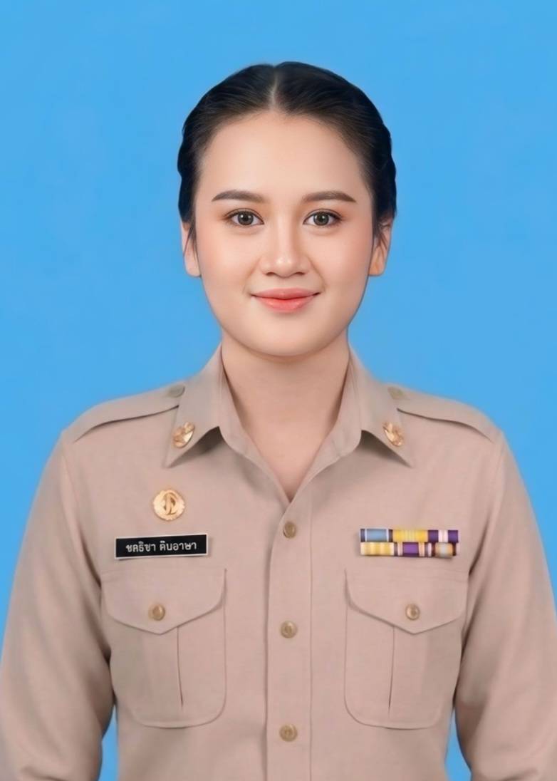 นางสาวชลธิชา ตินอาษา
