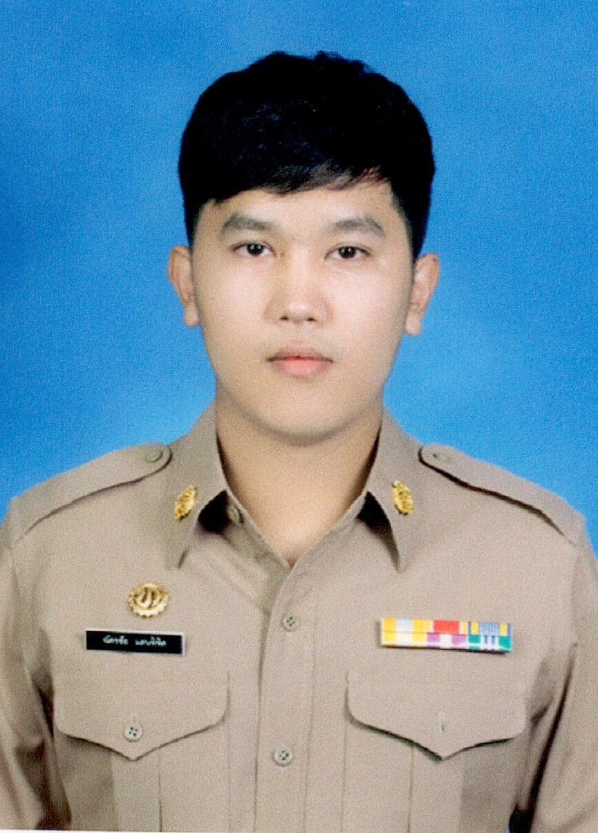 นายฉัตรชัย แสนพิพิต
